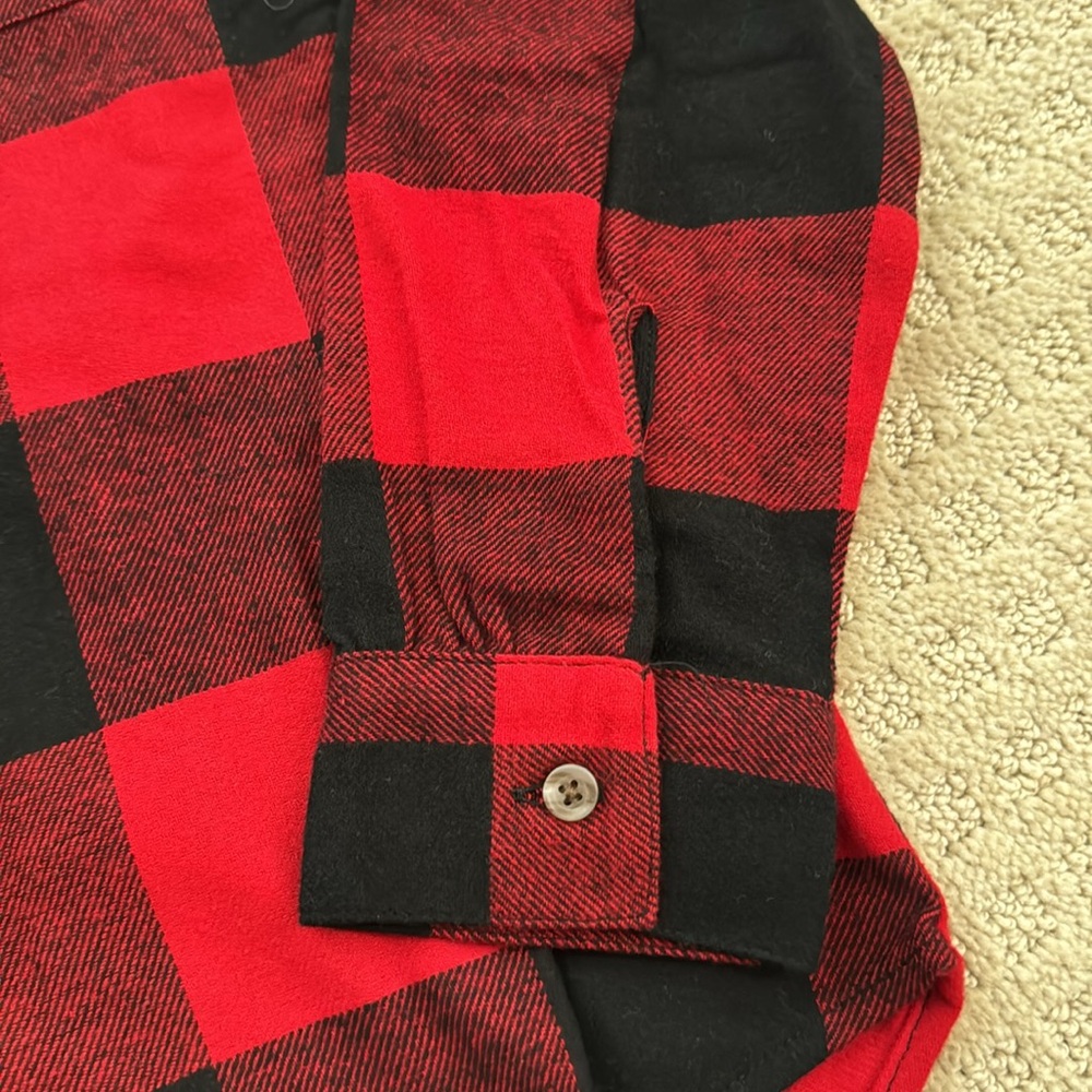 Plaid button down - Picture 4 of 5